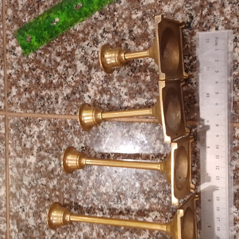 Set of 6 Gold Candle Holders - Picture 3 of 5